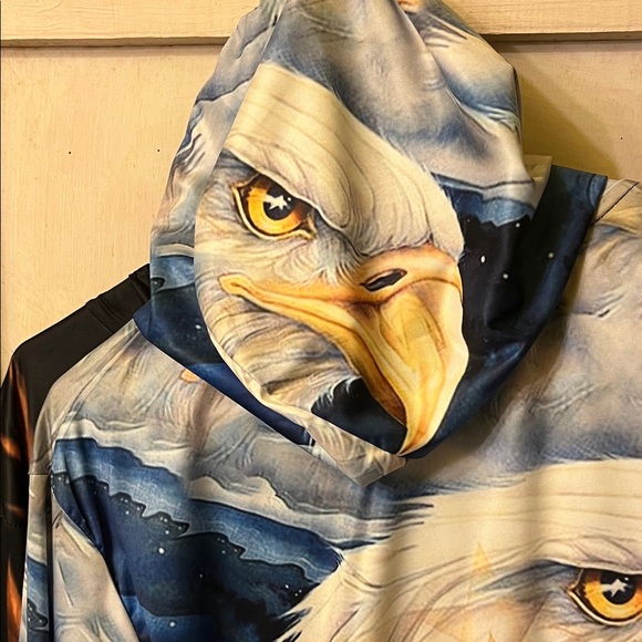 Two Eagle and Flag Graphic Hoodies Bundle - Picture 10 of 12
